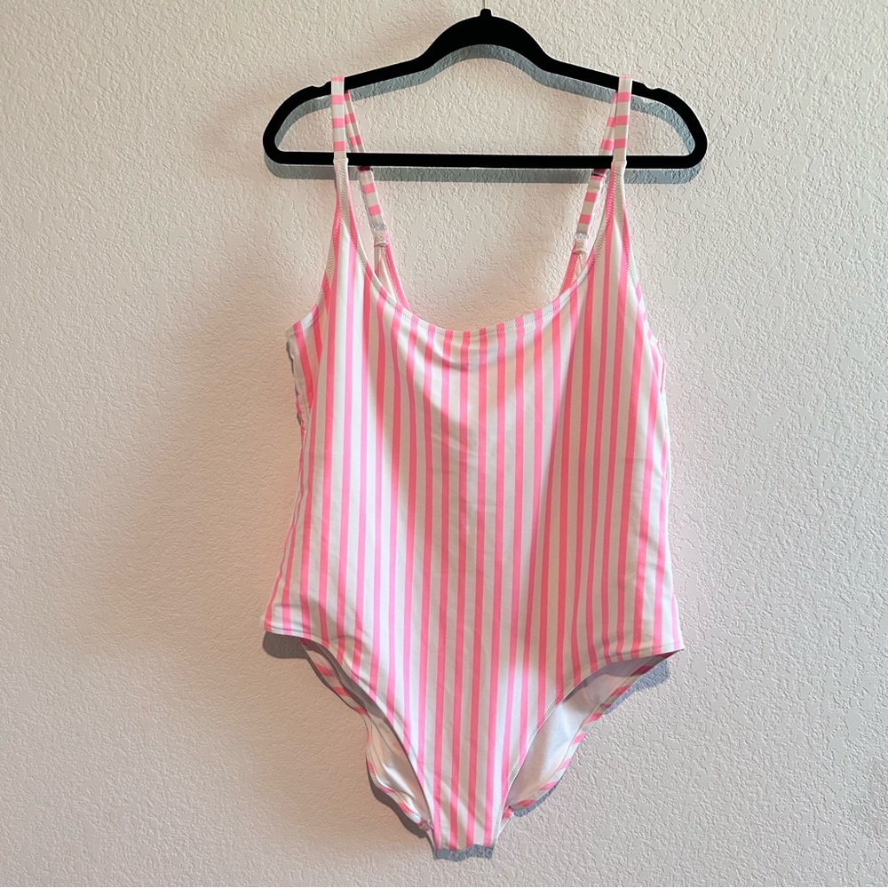 Old Navy One Piece Swim Size 2X - Terry Classic Pink Stripe Cheeky Pinstripe